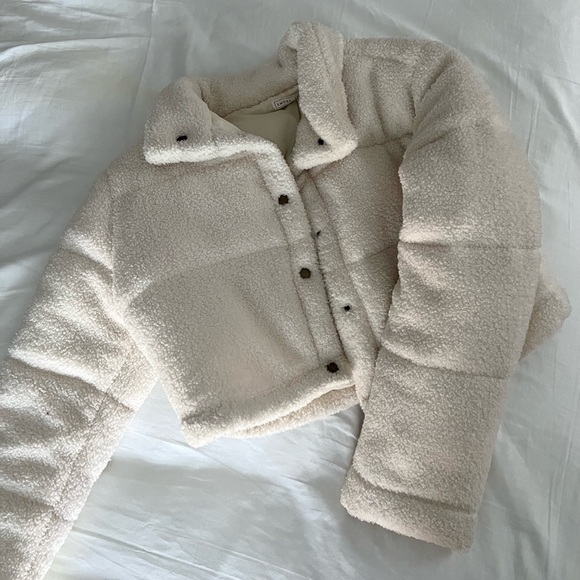 Jackets & Blazers - Cream Cropped Puffer Jacket